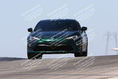 media/May-19-2024-VARA (Sun) [[bc1adde764]]/Track Day Session/Session 3 (Grapevine)/